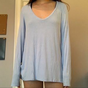 blue american eagle long sleeve v neck